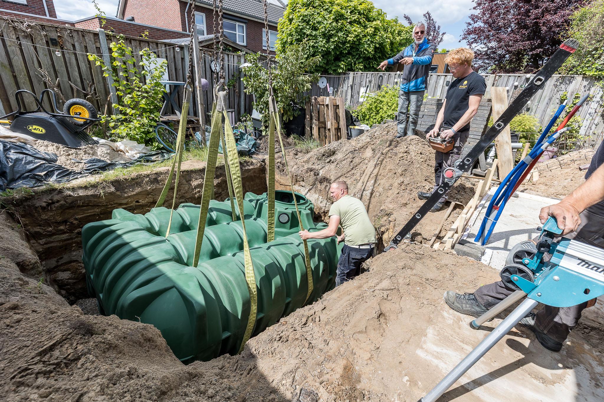 Regenwatersysteem – pomp en leidingwerk
