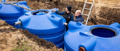 Regenwaterhergebruik bij Boebadoe farm